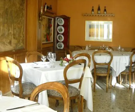 Regina Hotel
