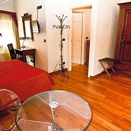 Otel Regina 3*